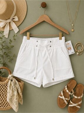 Women's White Drawstring Waist Shorts |NWT
